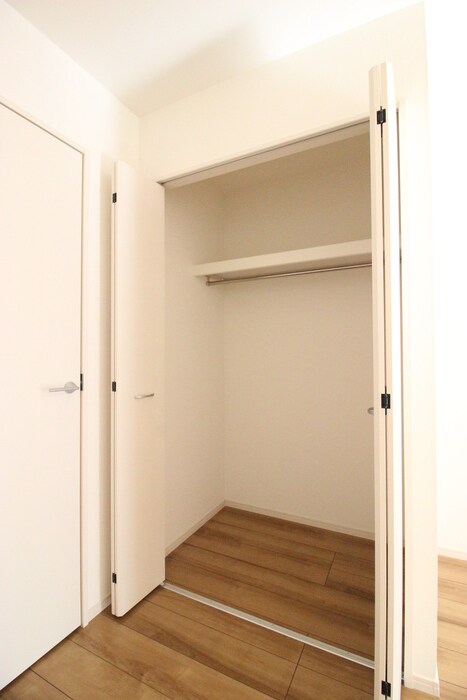 物件内観写真10　(収納)