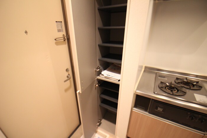 物件内観写真18　(靴箱)