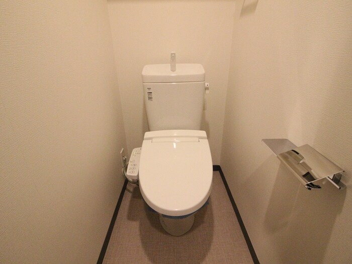 物件内観写真10　(トイレ)