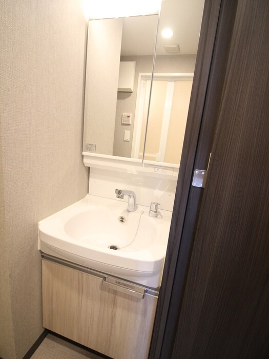 物件内観写真13　(洗面)