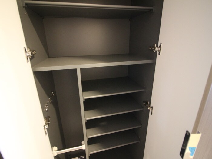 物件内観写真15　(玄関)