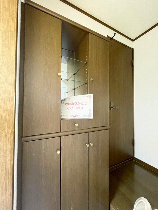 物件内観写真17　(靴箱)