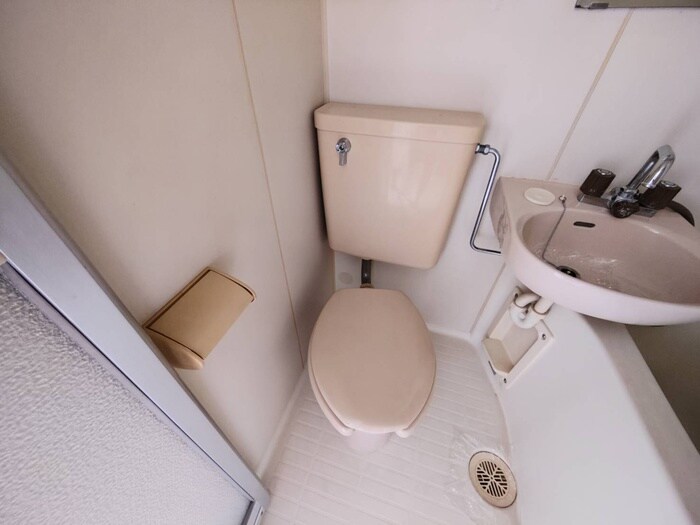 物件内観写真15　(トイレ)