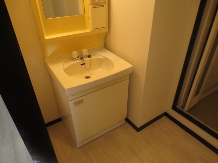 物件内観写真9　(洗面)