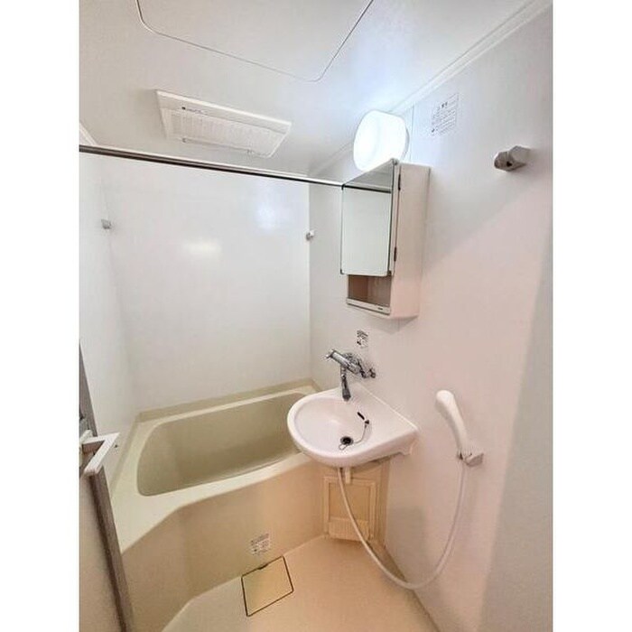 物件内観写真14　(バス／シャワールーム等)