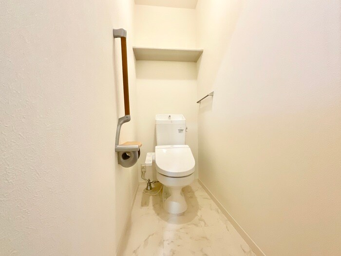 物件内観写真12　(トイレ)