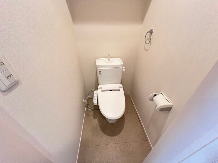 物件内観写真15　(トイレ)