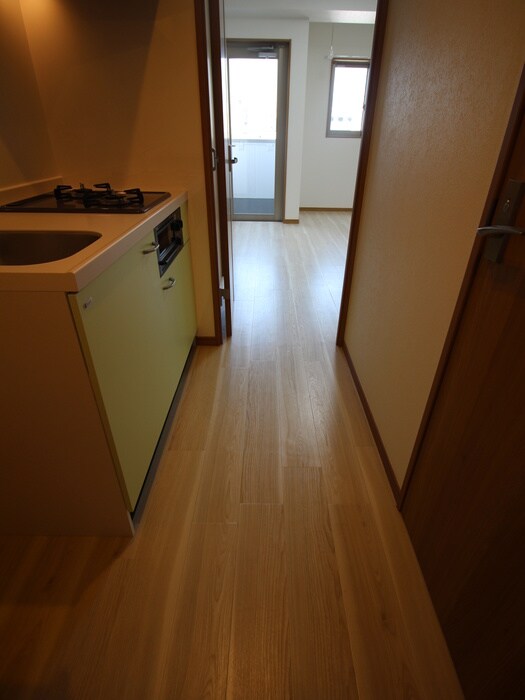 物件内観写真9　(廊下)