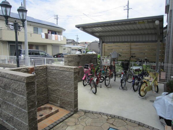 駐輪場