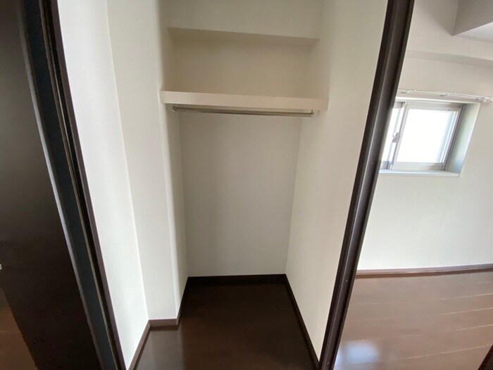 物件内観写真9　(収納)