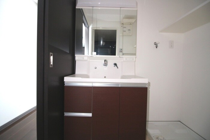 物件内観写真13　(洗面)