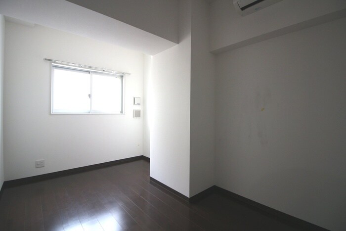 物件内観写真18　(居室)