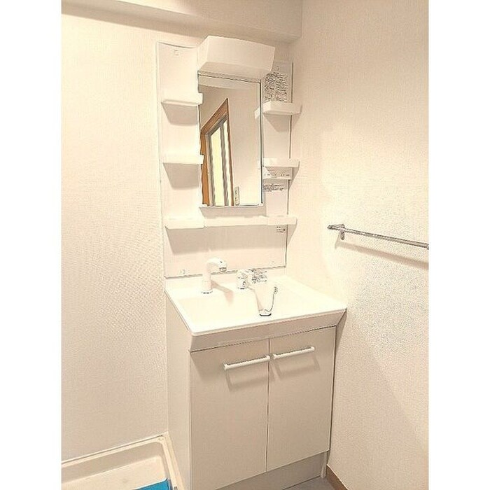 物件内観写真12　(洗面)