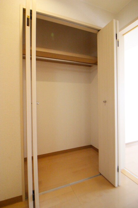 物件内観写真11　(収納)