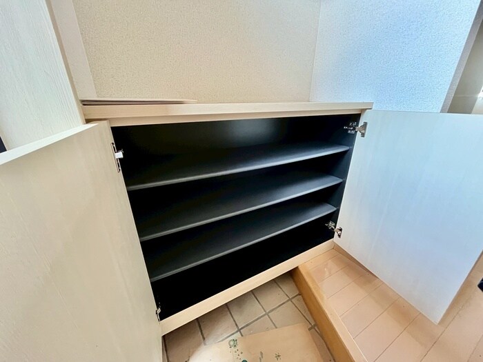 物件内観写真19　(靴箱)