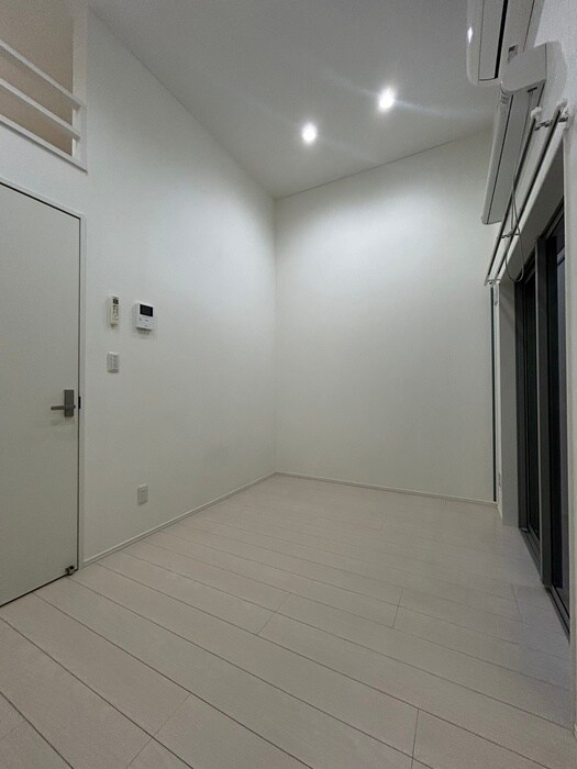 物件内観写真5　(居室)