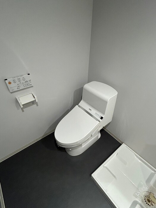 物件内観写真11　(トイレ)