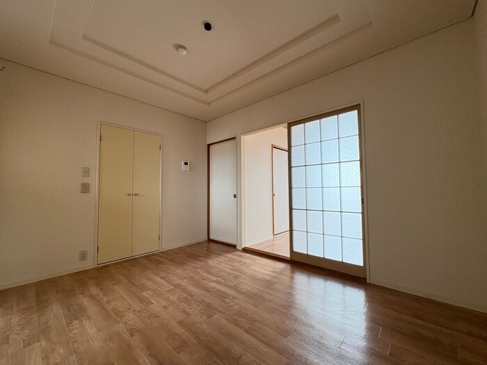 物件内観写真8　(居室)