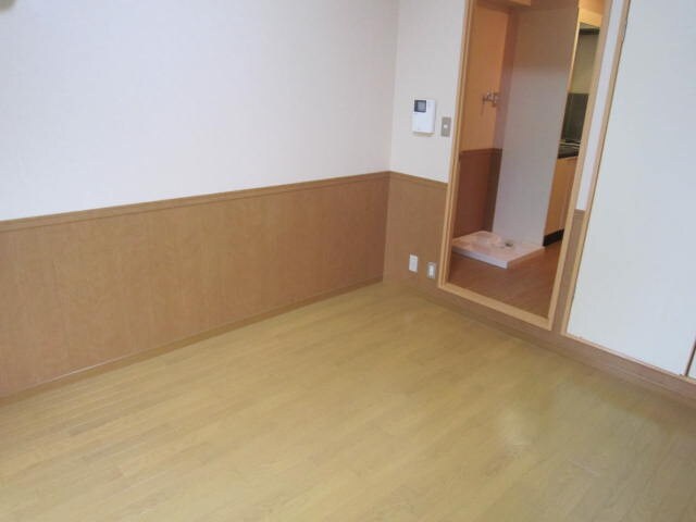 物件内観写真12　(居室)