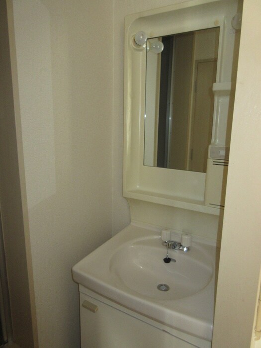 物件内観写真10　(洗面)