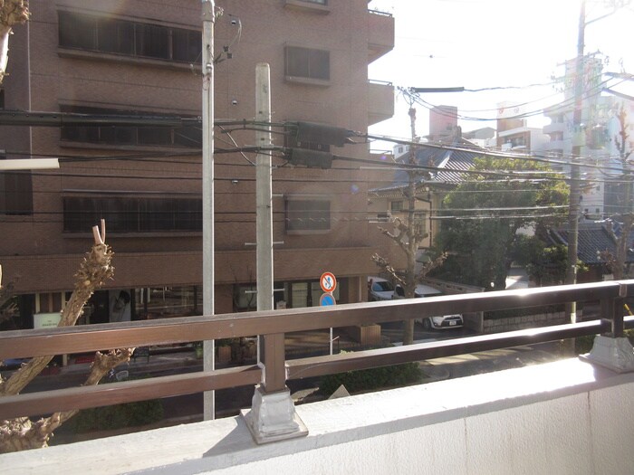 物件内観写真14　(室内からの展望)