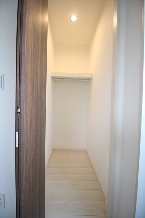 物件内観写真9　(収納)