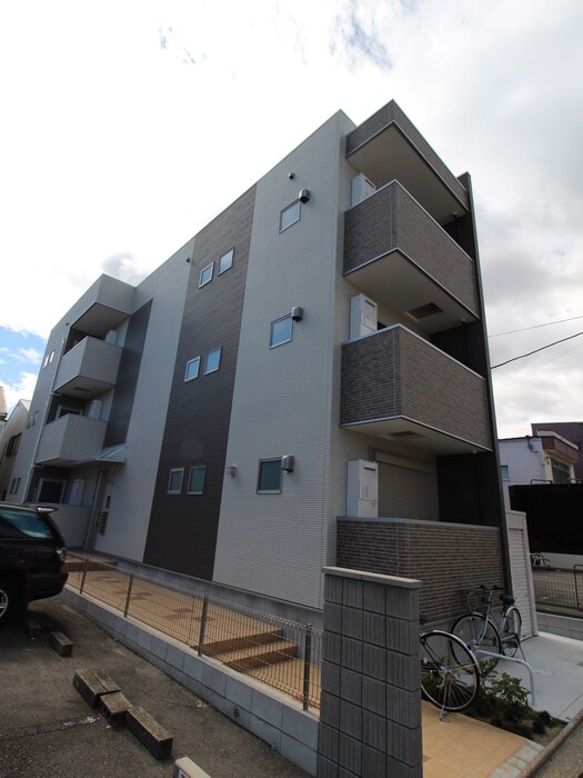 物件外観写真5　(外観写真)