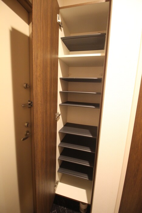 物件内観写真20　(靴箱)