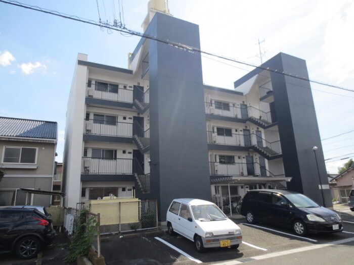 ラ・メゾン一宮大和の物件外観写真