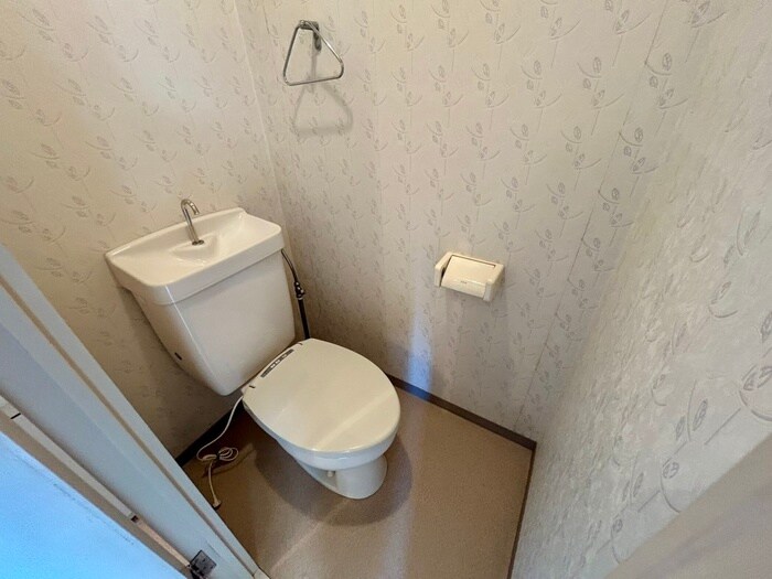 物件内観写真13　(トイレ)