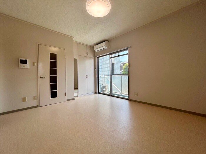 物件内観写真21　(居室)