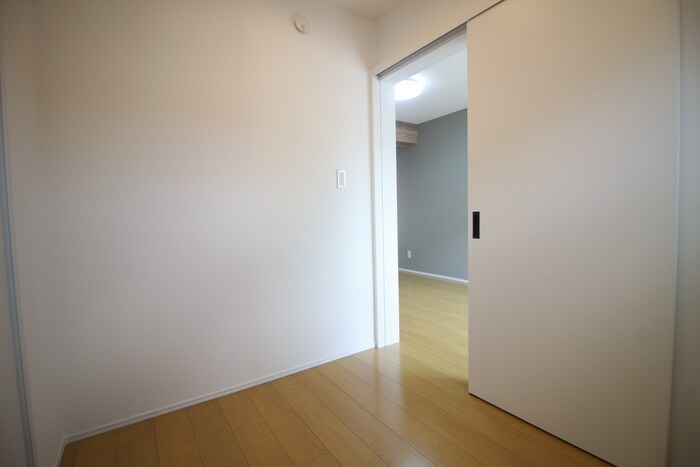 物件内観写真18　(居室)