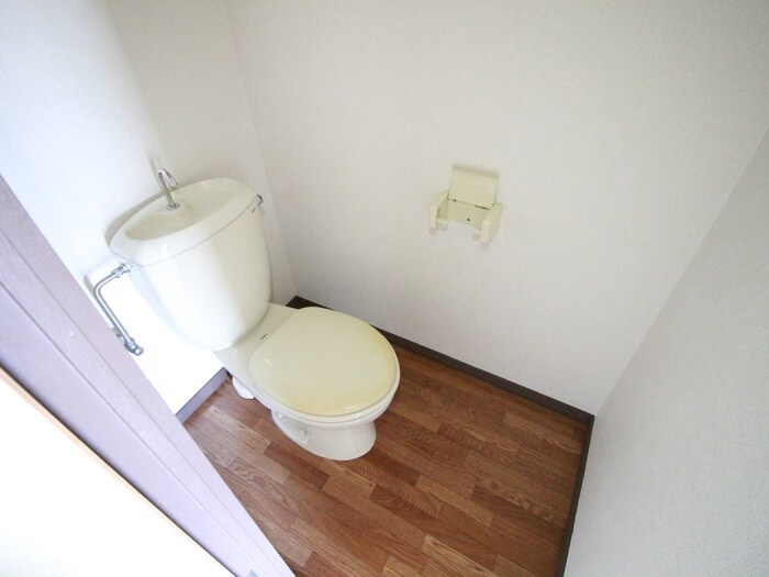 物件内観写真13　(トイレ)