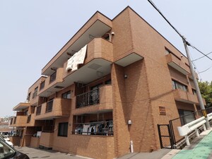 リノヴェール本山外観写真