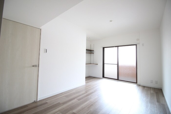 物件内観写真14　(居室)