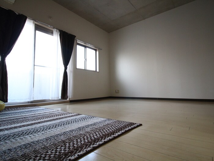 物件内観写真17　(居室)