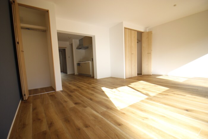 物件内観写真11　(居室)