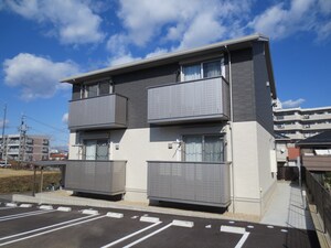 ハピネス上地外観写真