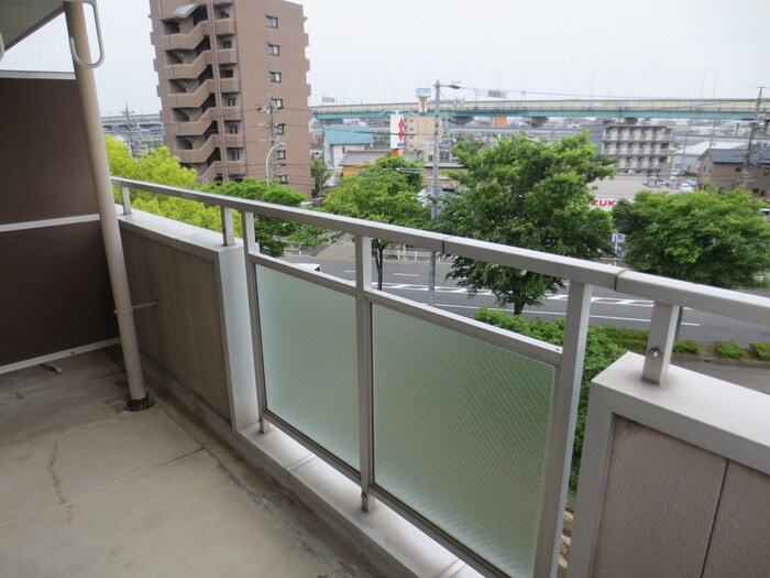 物件内観写真6　(ベランダ・バルコニー)