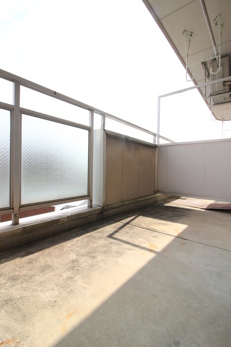 物件内観写真16　(ベランダ・バルコニー)