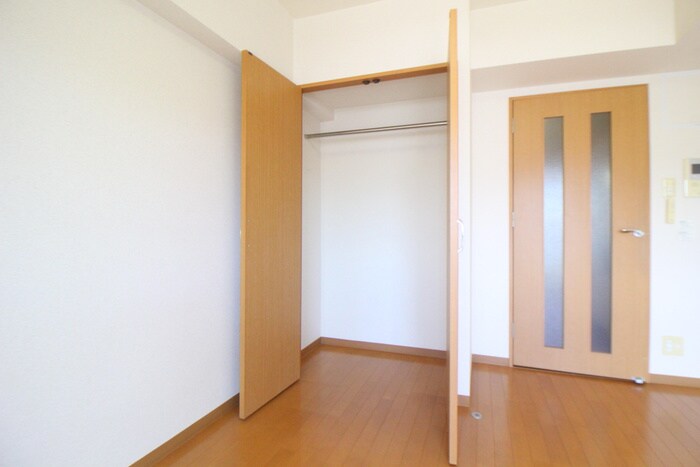 物件内観写真9　(収納)