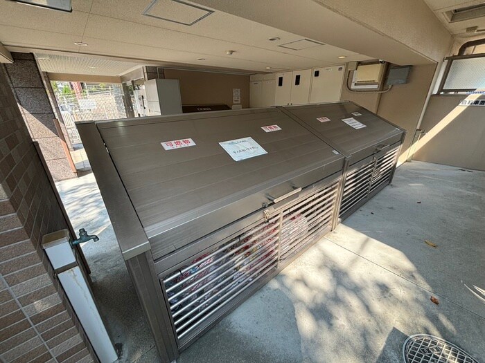 物件外観写真6　(建物設備)