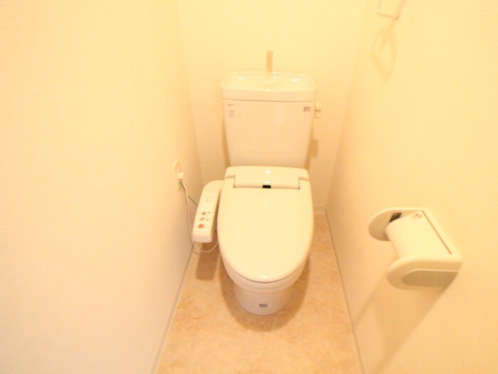 物件内観写真11　(トイレ)