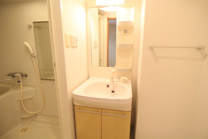 物件内観写真12　(洗面)