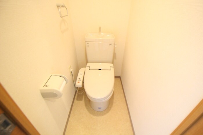 物件内観写真14　(トイレ)