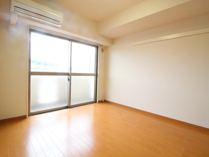 物件内観写真22　(居室)