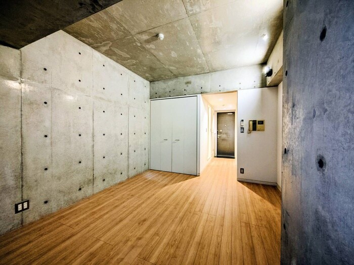 物件内観写真8　(居室)