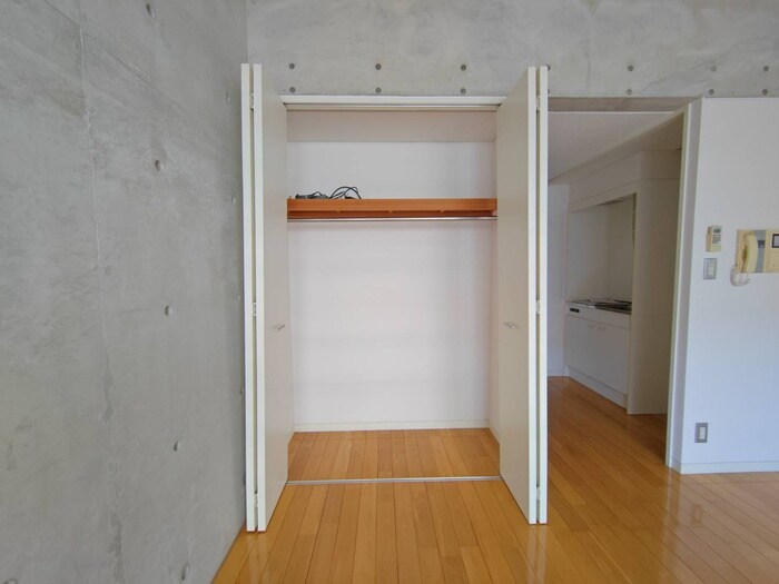 物件内観写真10　(収納)