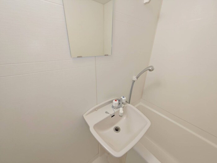 物件内観写真14　(洗面)