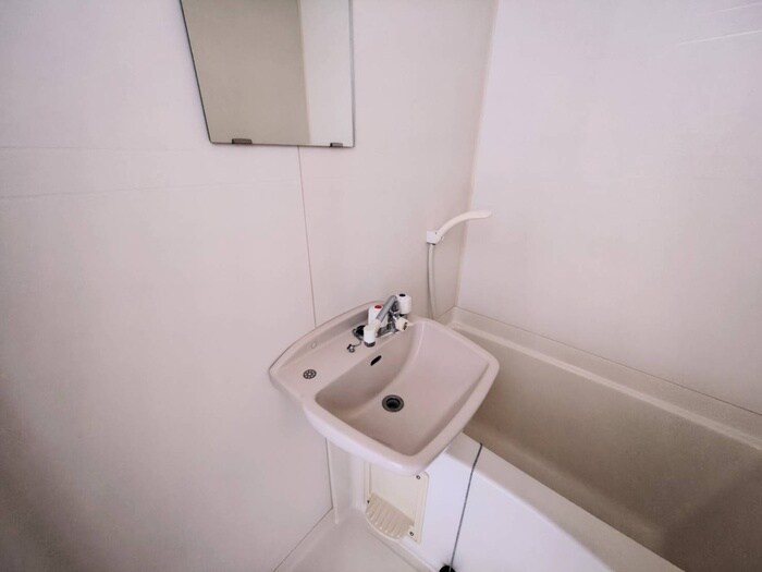 物件内観写真14　(洗面)